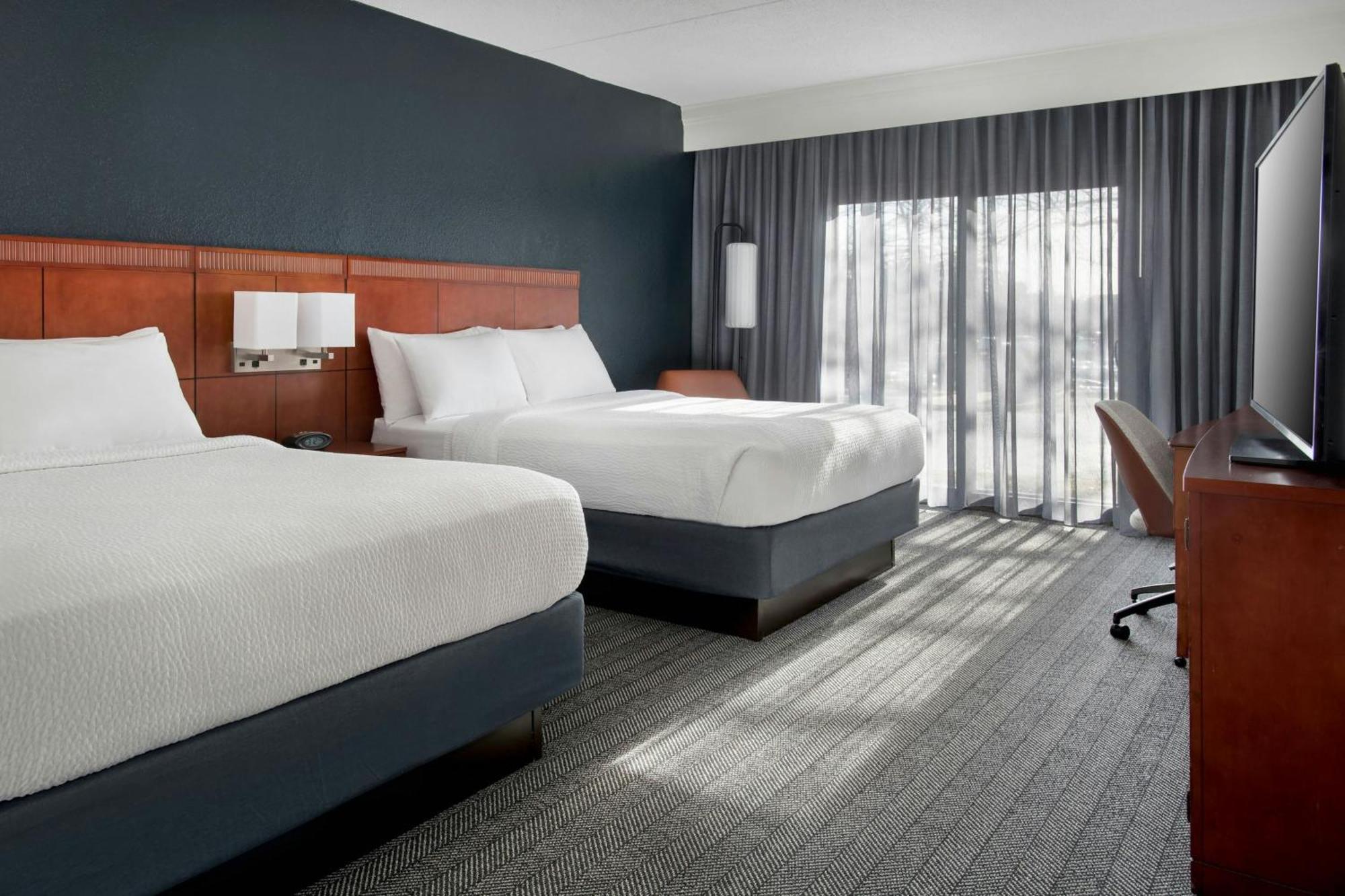 Courtyard By Marriott Silver Spring North/White Oak Ngoại thất bức ảnh